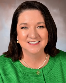 Sarah_269x338_headroom